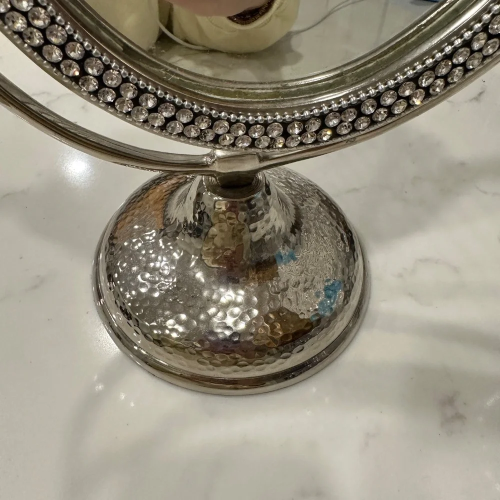 Gorgeous silver and crystal mirror - Picture 3 of 5